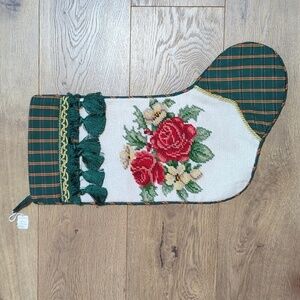 Vintage Deforest' s needlepoint tassel wool blend boho chic Christmas Stalking